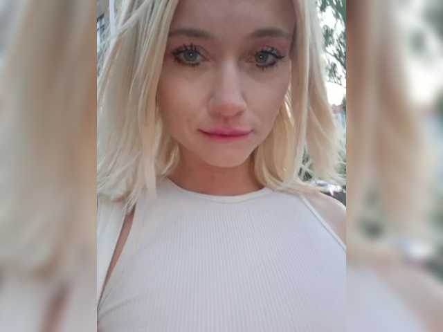 alinaloves live sex show