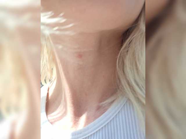 alinaloves live sex show