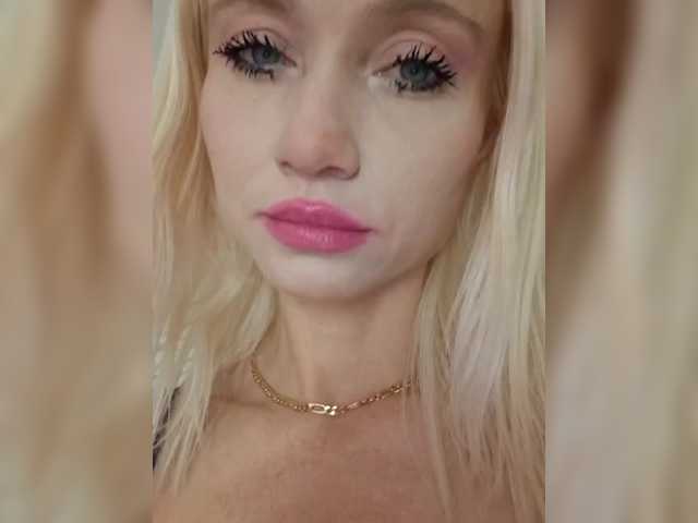 AlinaLoves