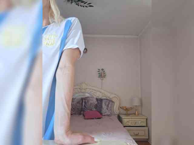 AlinaLoves webcam