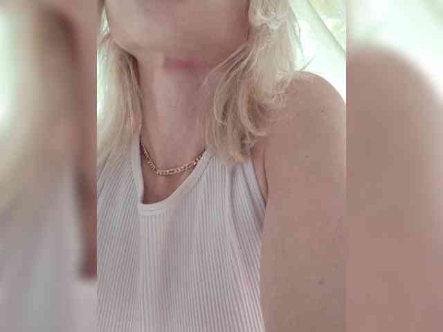 Modelo: AlinaLoves