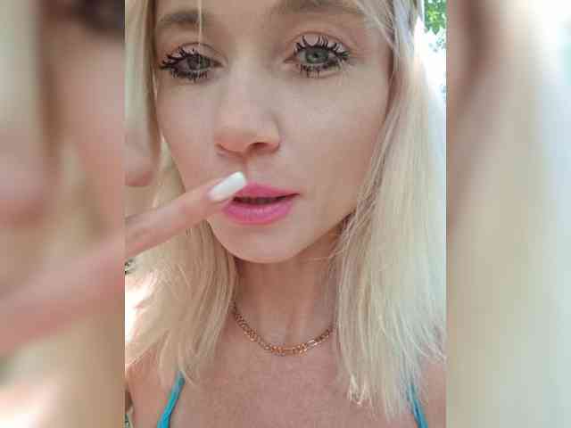 Modelo: AlinaLoves