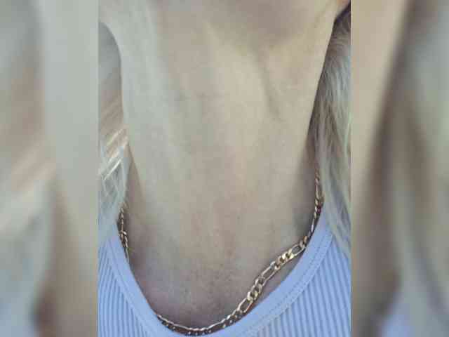 Modelo: AlinaLoves