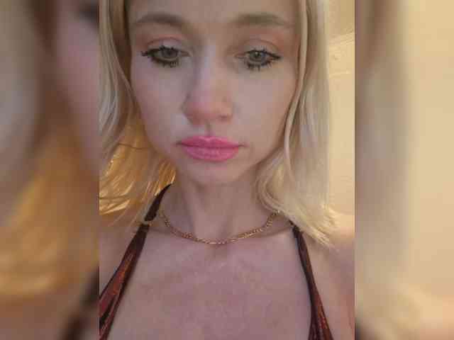 Modelo: AlinaLoves