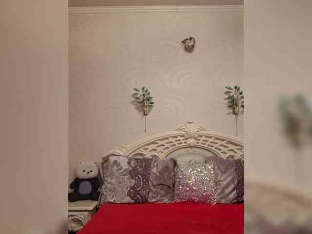 AlinaLoves webcam