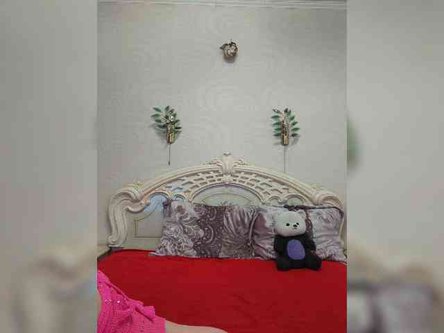AlinaLoves webcam