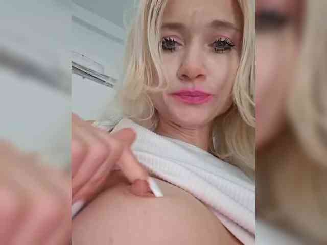 Modelo: AlinaLoves