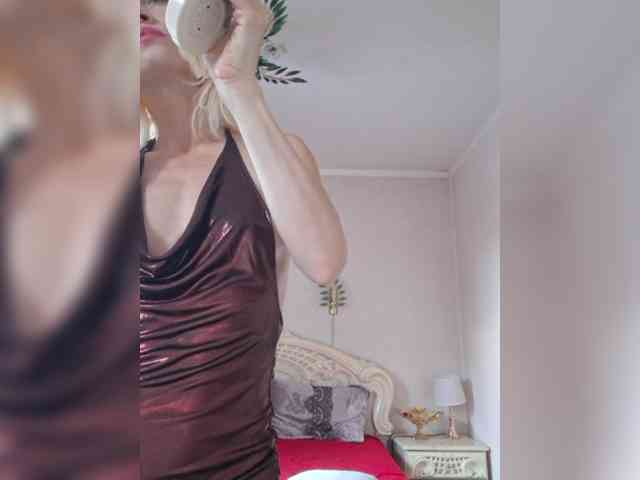Modelo: AlinaLoves