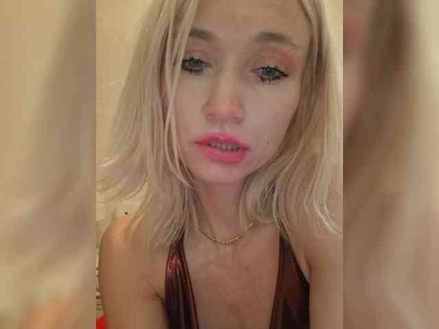 Modelo: AlinaLoves