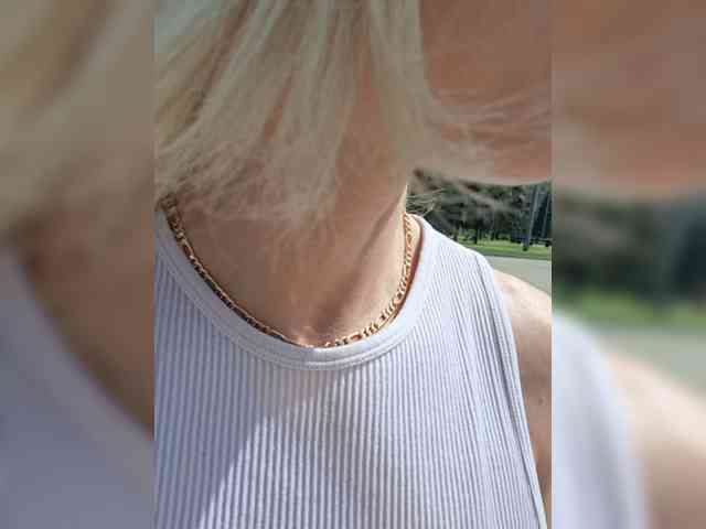 Modelo: AlinaLoves