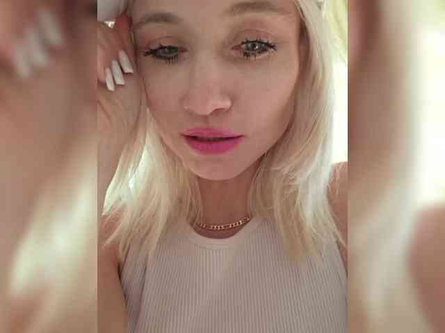Modelo: AlinaLoves