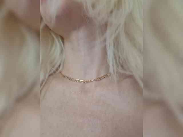 AlinaLoves webcam