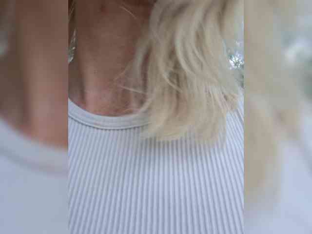Modelo: AlinaLoves