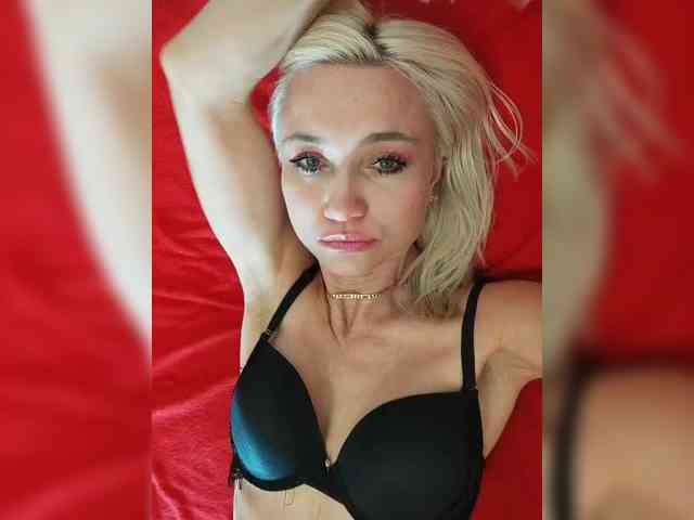 Modelo: AlinaLoves