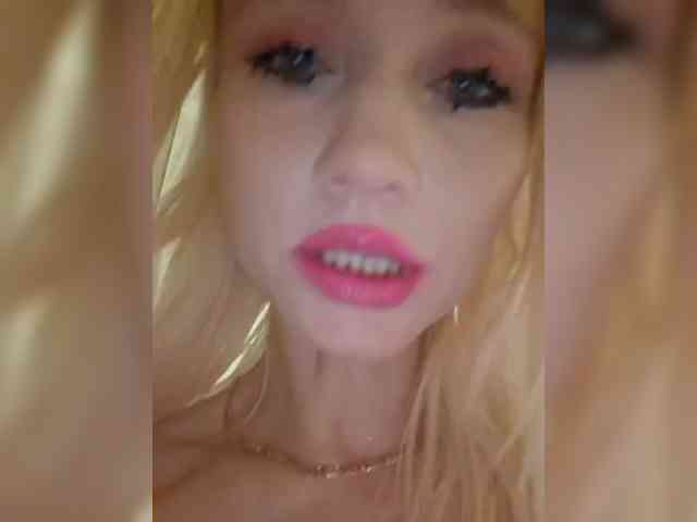 Modelo: AlinaLoves