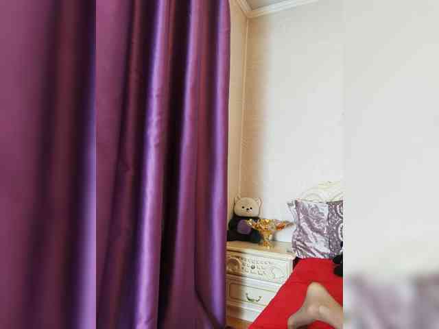 AlinaLoves webcam