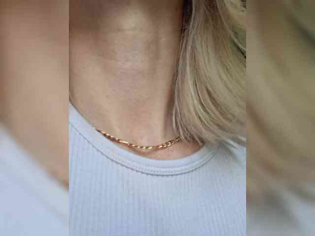 Modelo: AlinaLoves