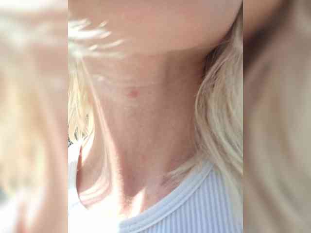 AlinaLoves webcam