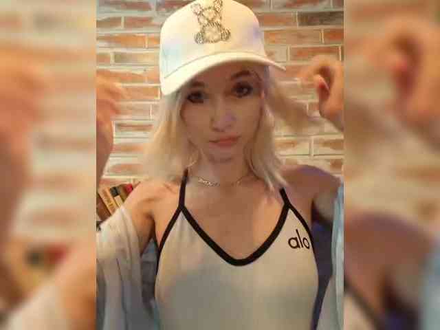Modelo: AlinaLoves