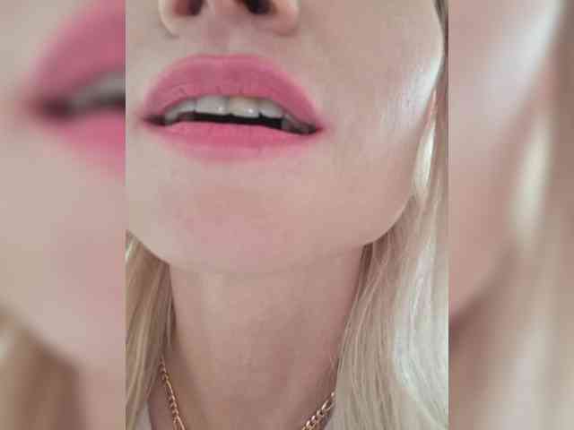Modelo: AlinaLoves