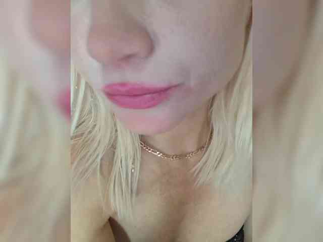 Modelo: AlinaLoves