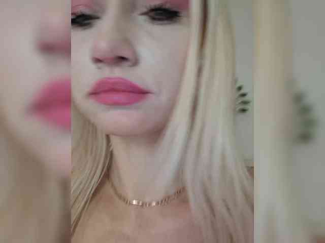 Modelo: AlinaLoves