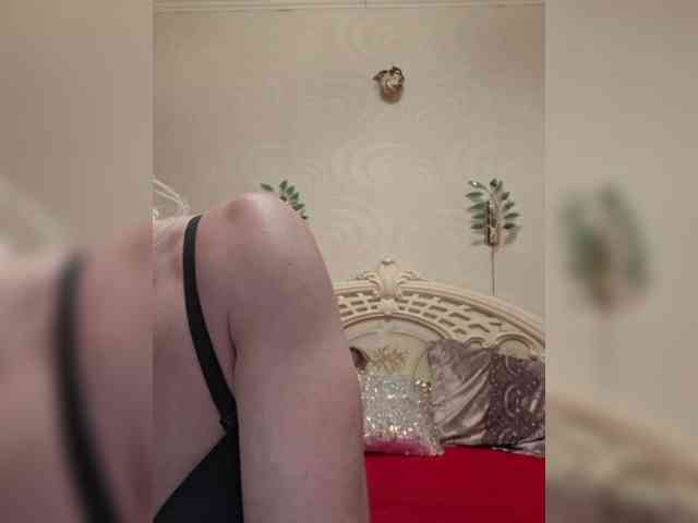 AlinaLoves webcam