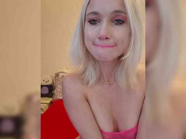 AlinaLoves webcam