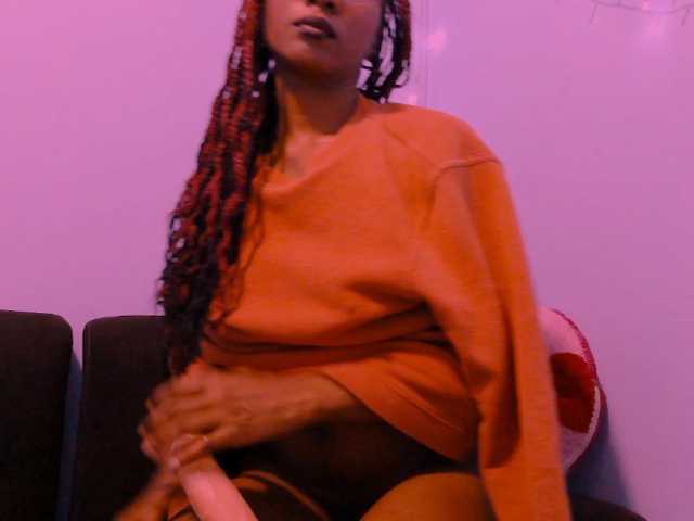 Fuego03, live now on BongaCams