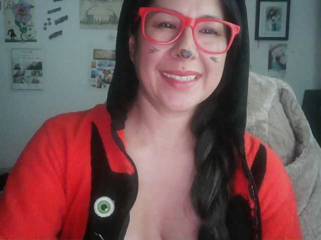 Malishka19 live cam on BongaCams