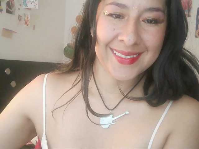 Malishka19, en vivo ahora en BongaCams