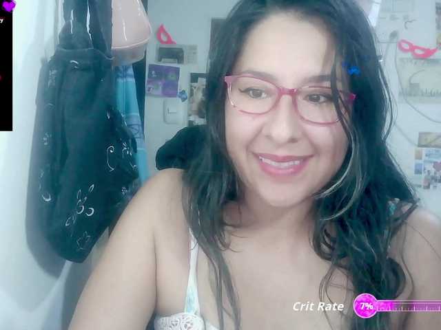 Malishka19 live cam on BongaCams