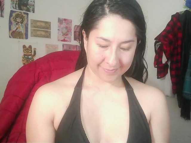 Malishka19 live cam preview
