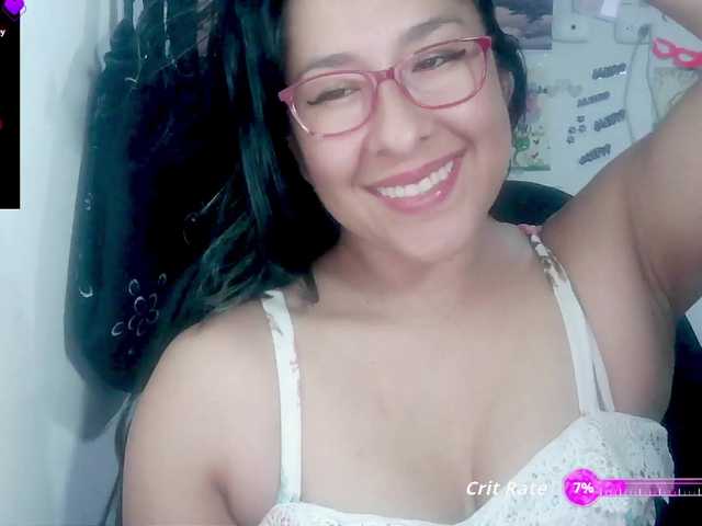 Malishka19 live cam on BongaCams