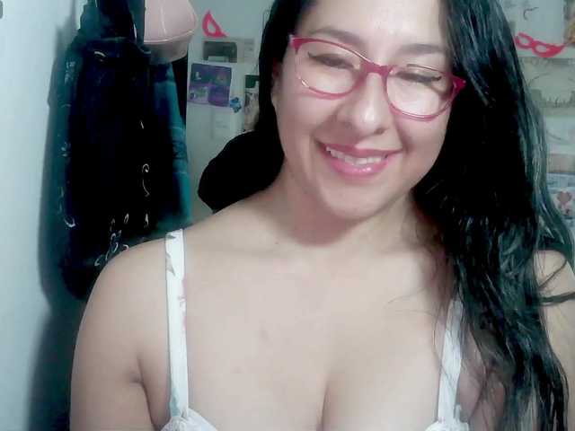 Malishka19 live cam