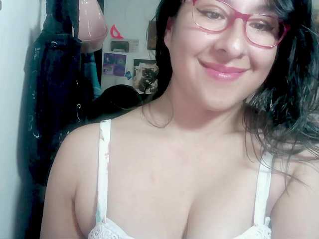 Malishka19 live cam