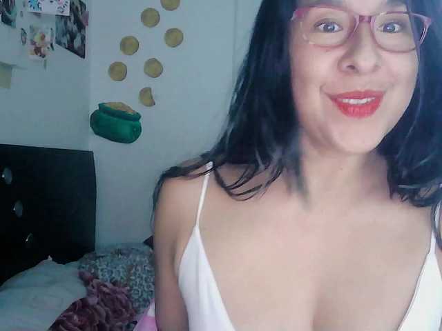 Malishka19 live webcam show