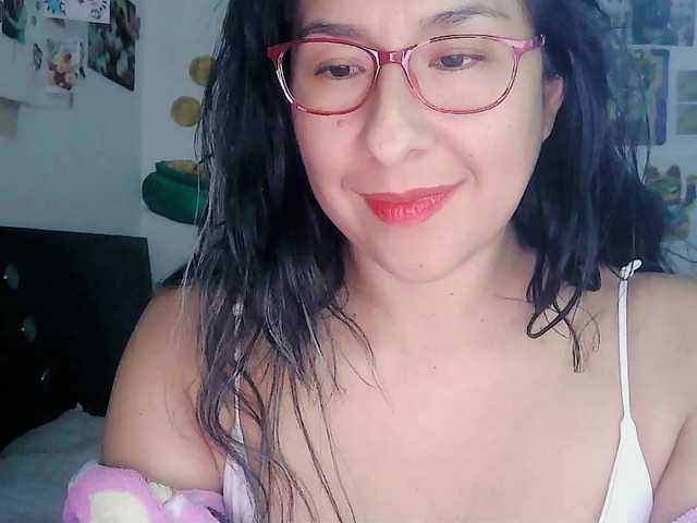 Malishka19 live webcam show