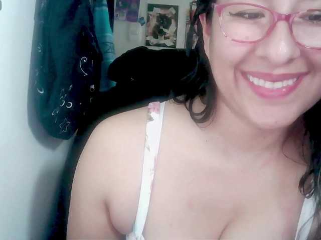 Malishka19 live cam