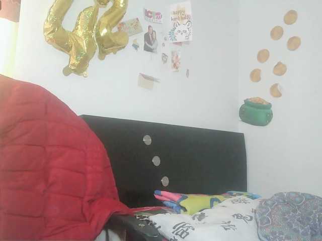 Malishka19 live cam on BongaCams