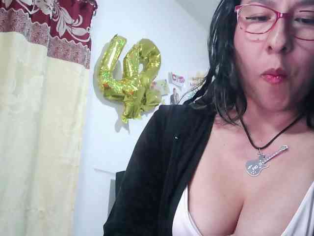 Malishka19 webcam