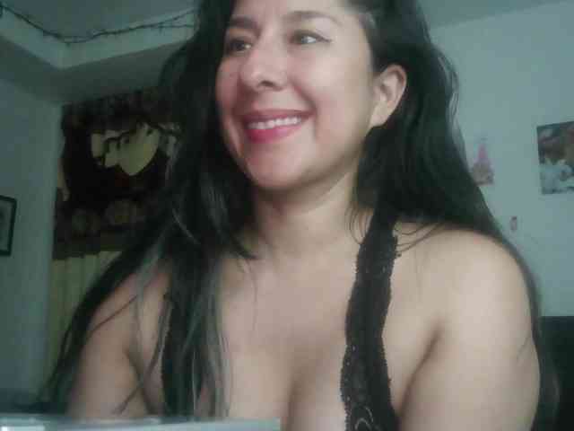 Malishka19 webcam