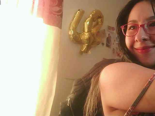 Malishka19 webcam