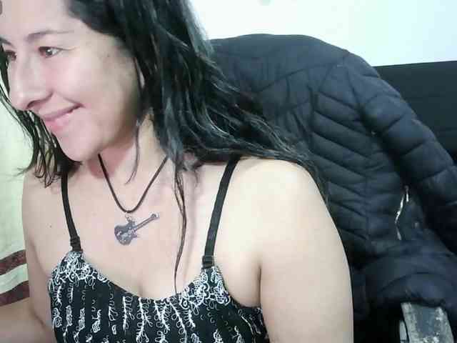 Malishka19 webcam