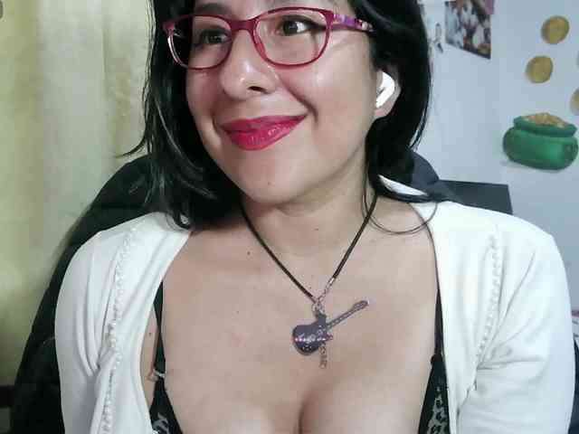 Malishka19 webcam