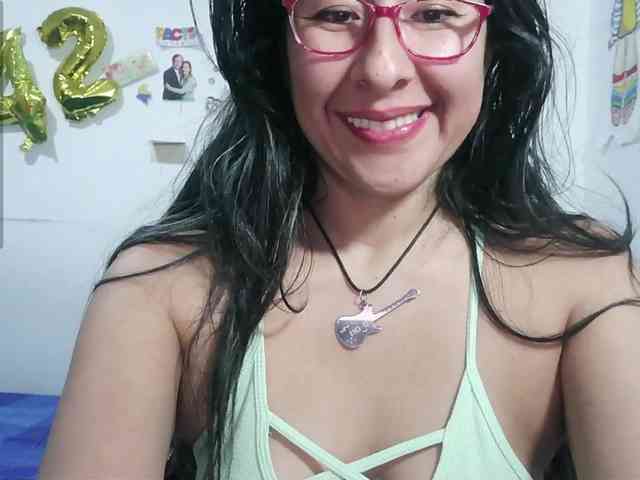 Malishka19 webcam