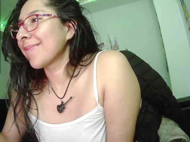 Malishka19 webcam