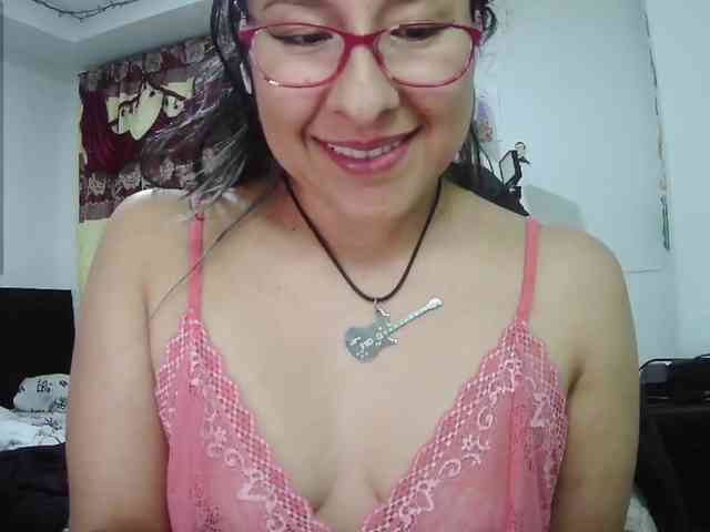 Malishka19 webcam