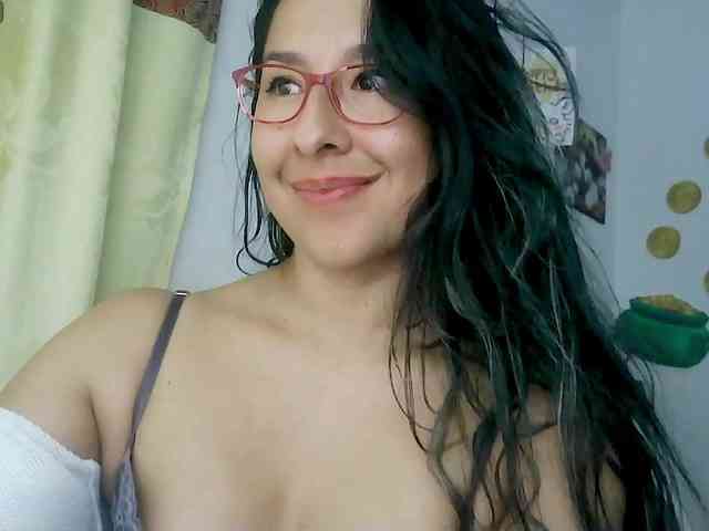 Malishka19 webcam
