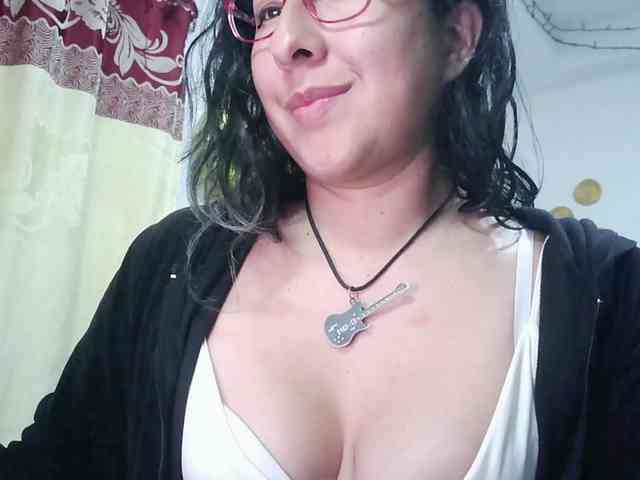 Malishka19 webcam